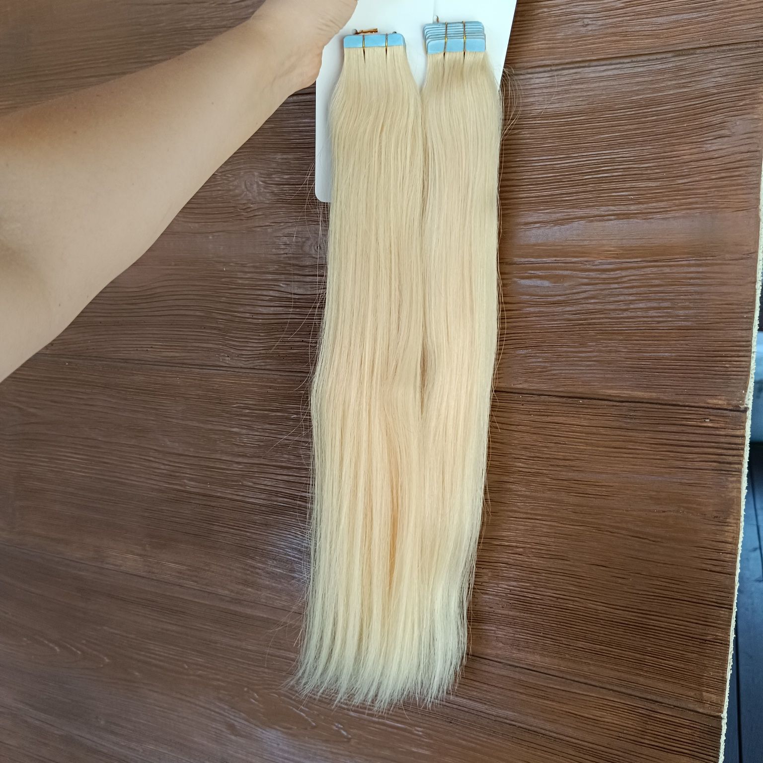 Włosy naturalne słowiańskie blond tape on on kolor 613 100gram 50-53cm