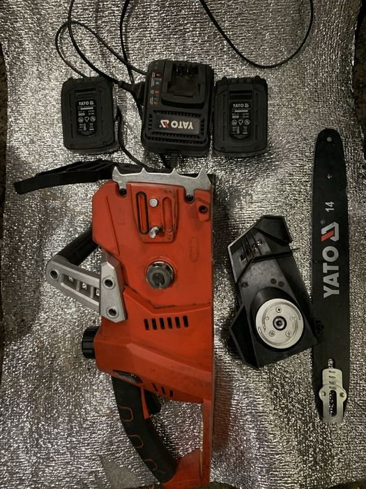 Акумуляторна ланцюгова пила Yato YT-82812