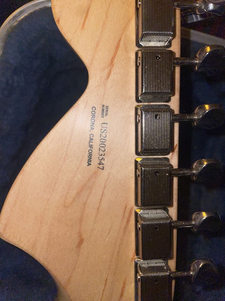 Fender Strat American Performer Ash body ( Limt.Edition)