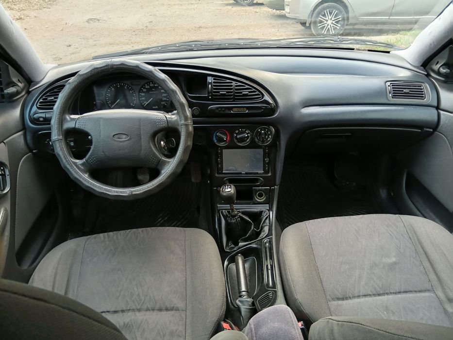 Форд мондео 2 на полном ходу