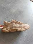 Buty Adidas Ozweego r 42 uniseks.