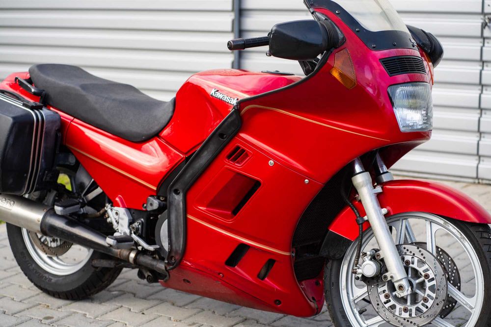 Kawasaki GTR 1000 | na części baza Custom Cafe Swap Silnik