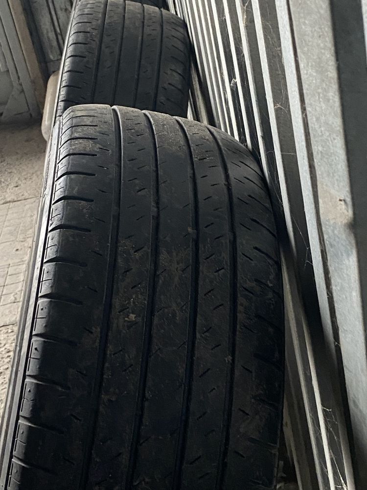 Шины Bridgestone Duller HP 225-60- R18  б/у 4 шт