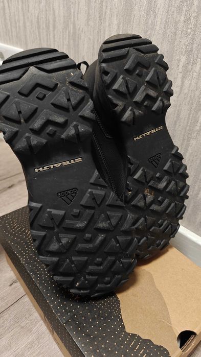 Зимові чоботи Adidas Terrex Frozetrack Winter (Розмір 44 2/3)