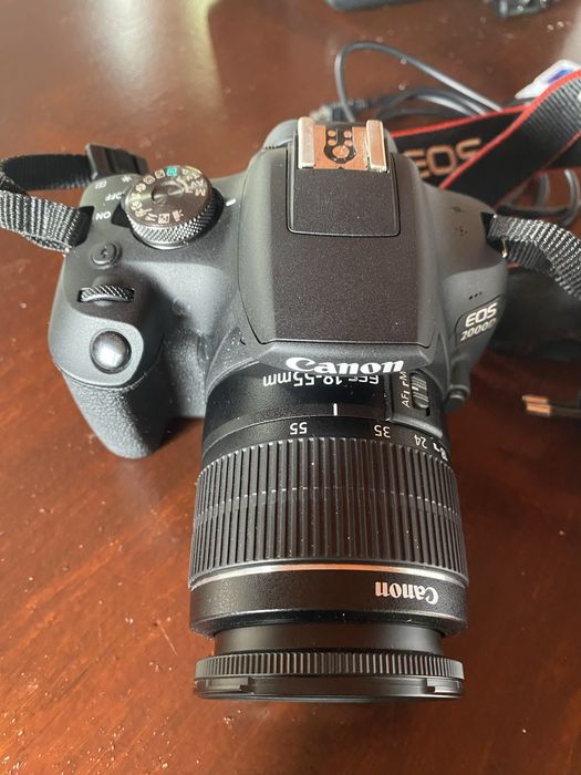 Canon 2000D EF-S 18-55 kit