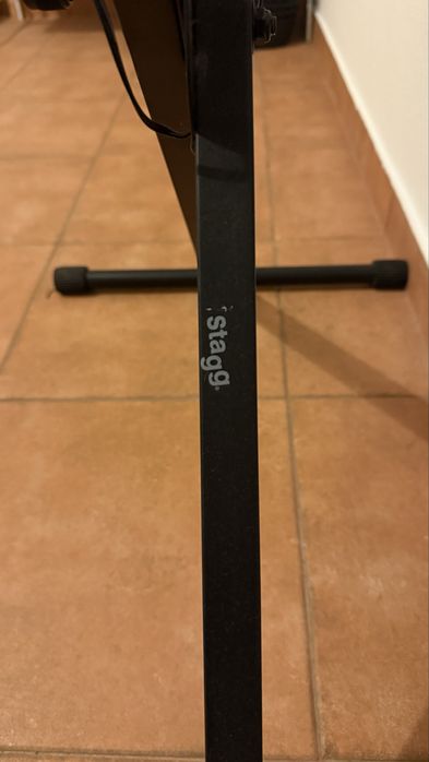 Piano Yamaha Piaggero NP-15