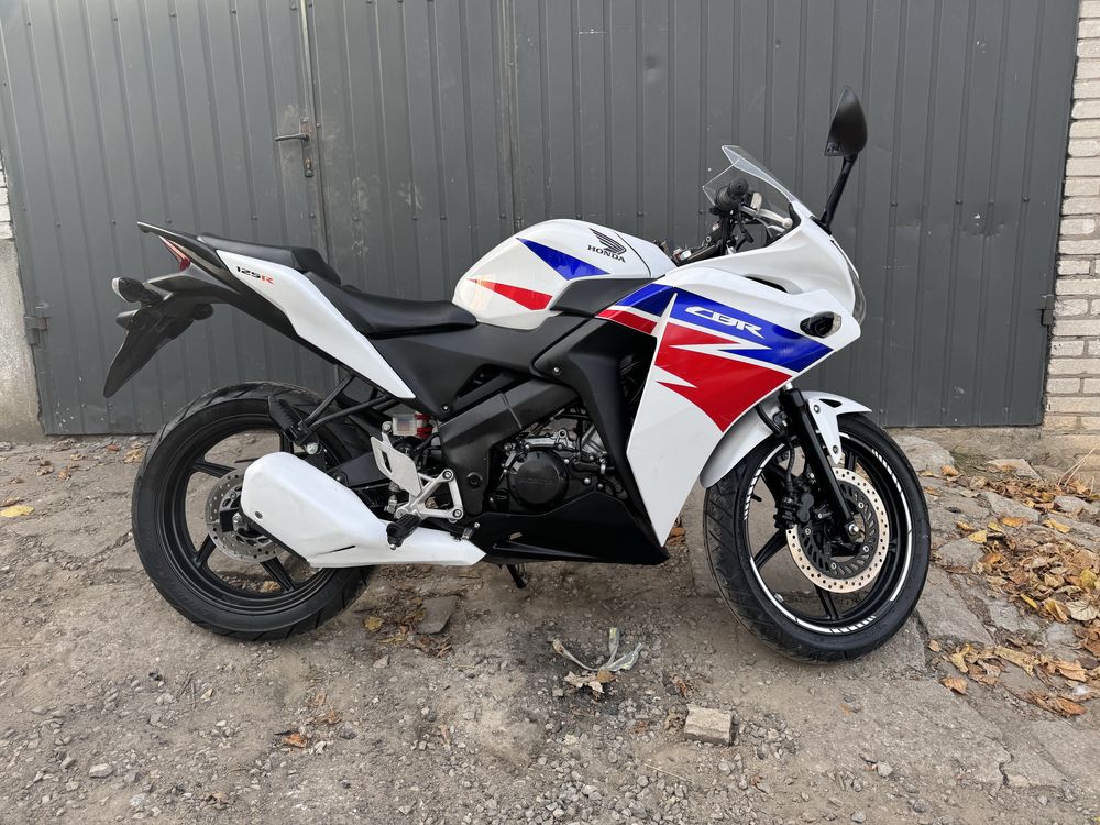 Honda CBR 125R przebieg 5tyś!
