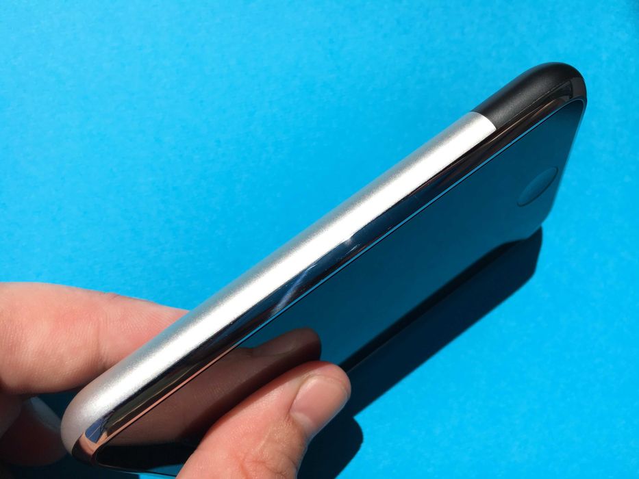 Apple iPhone 2G 8GB - як НОВИЙ ! - Оригінал ! - vintage phone