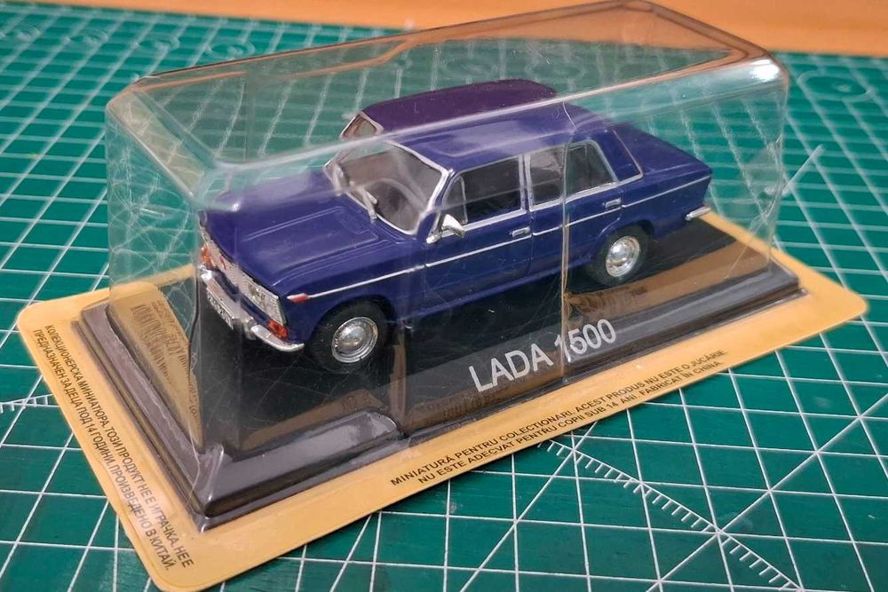 DeAgostini Łada 1500 WAZ-2103 + Łada 1600 WAZ-2106 1:43