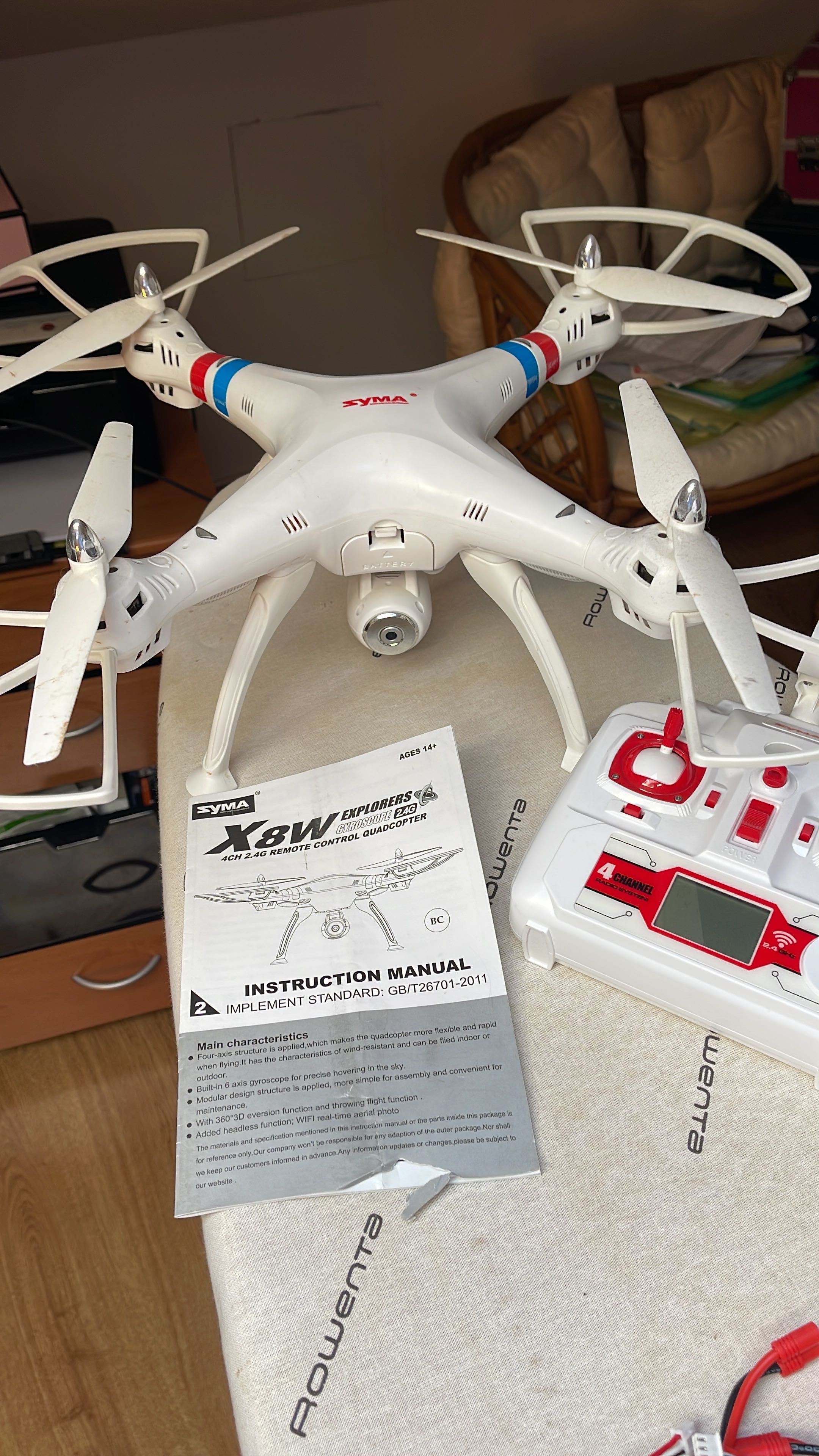 Drone syma x8w como novo