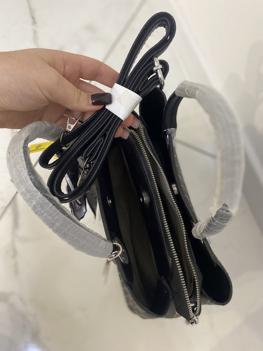 Жіноча сумка в клітинку-нова, зі змінним ремінцем