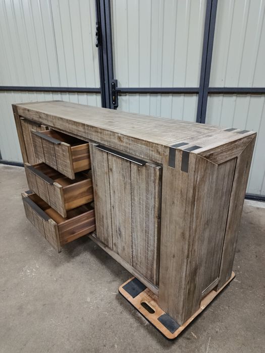Komoda drewniana rustykalna, drewno egzotyczne. Import Holandii