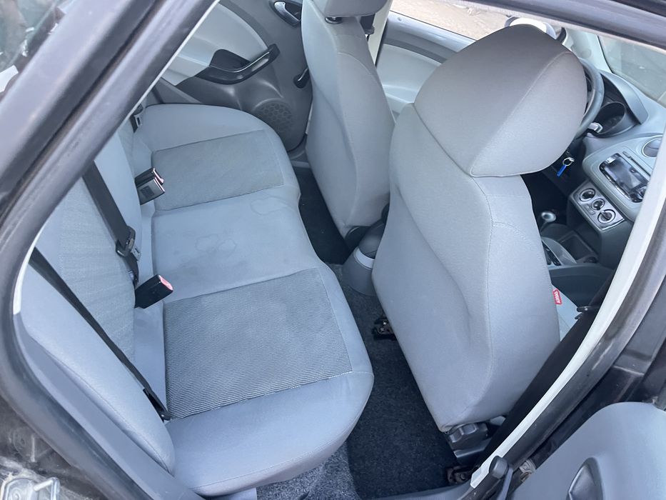 Seat ibiza 1.2 troco/vendo