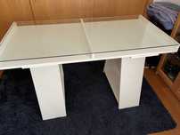 Secretaria cavalete IKEA