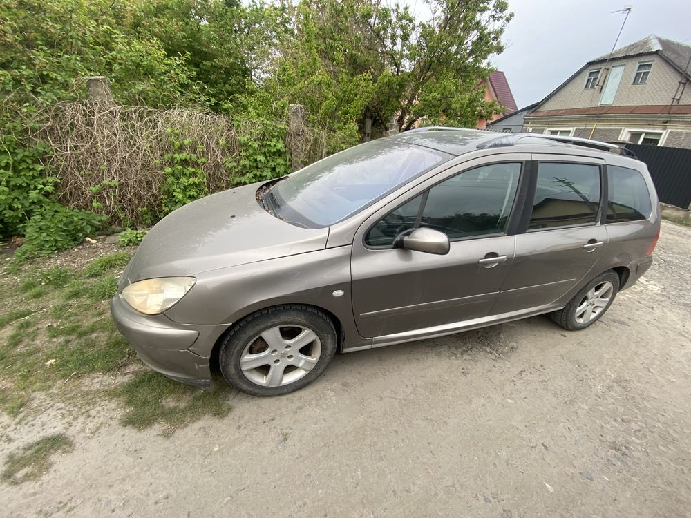 Шрот розборка Пежо 307 sw хечбек 2.0 hdi2002р 1.6 діз 2007р