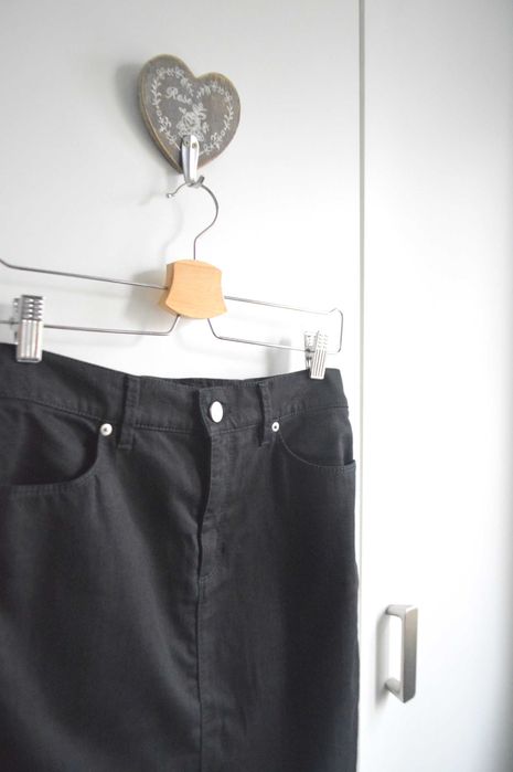 Escada Sport luksusowa spódnica S czarna bawełna minimalizm premium