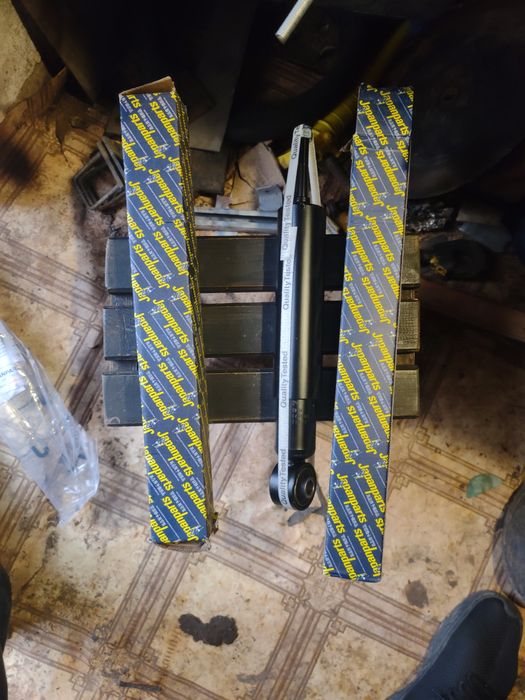 амортизатори  Кіа sorento