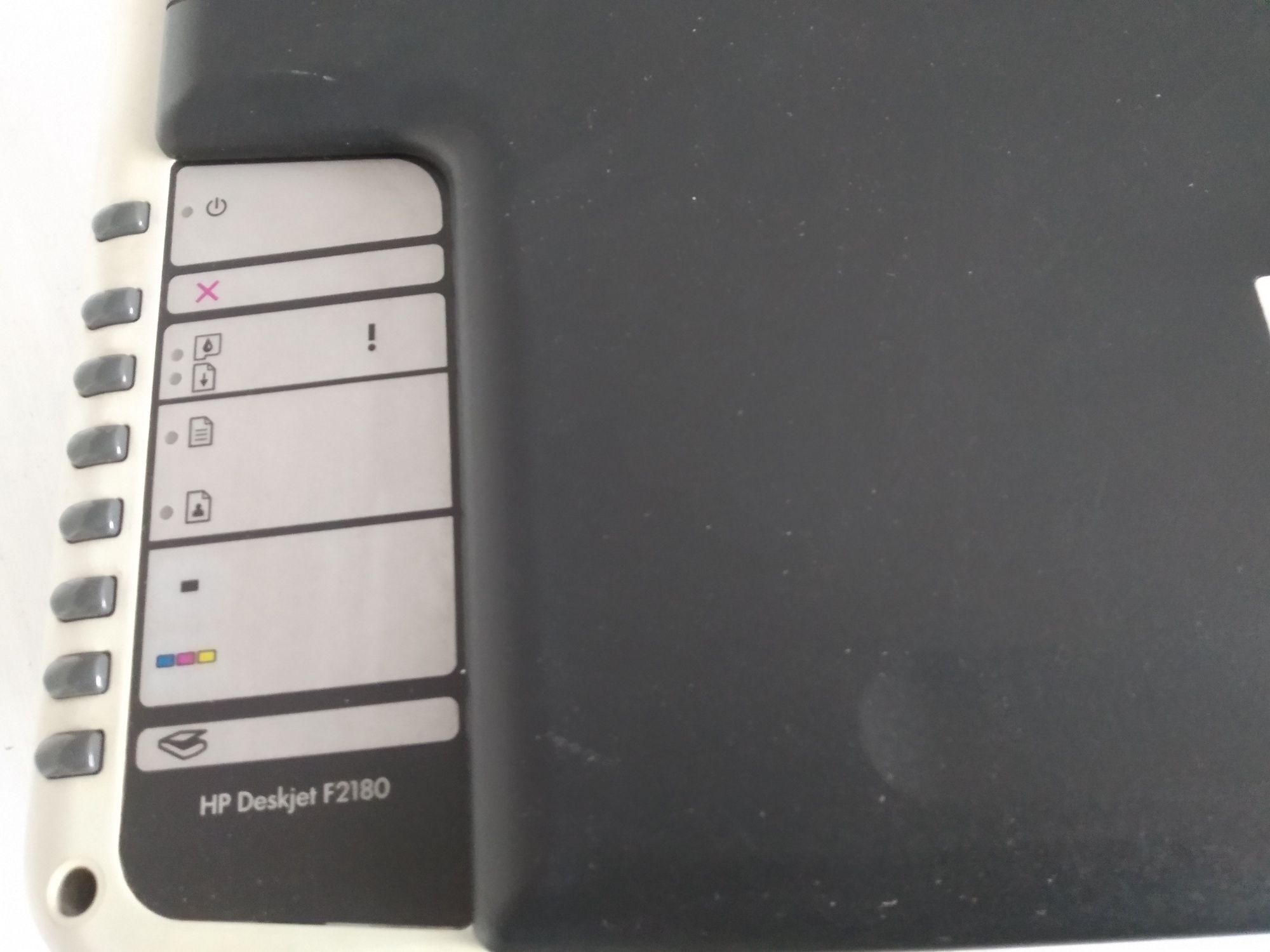 Drukarka HP z skanerem model VB595A.