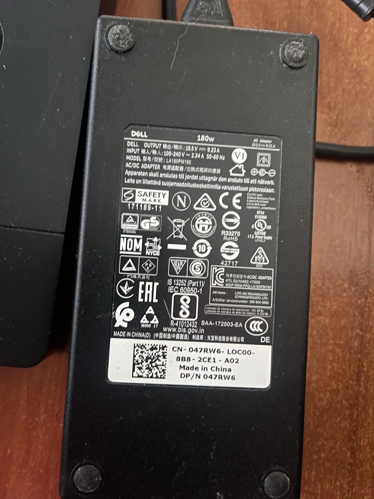 Stacja dokująca Dell WD19 K20A|zasilacz 180W Dell