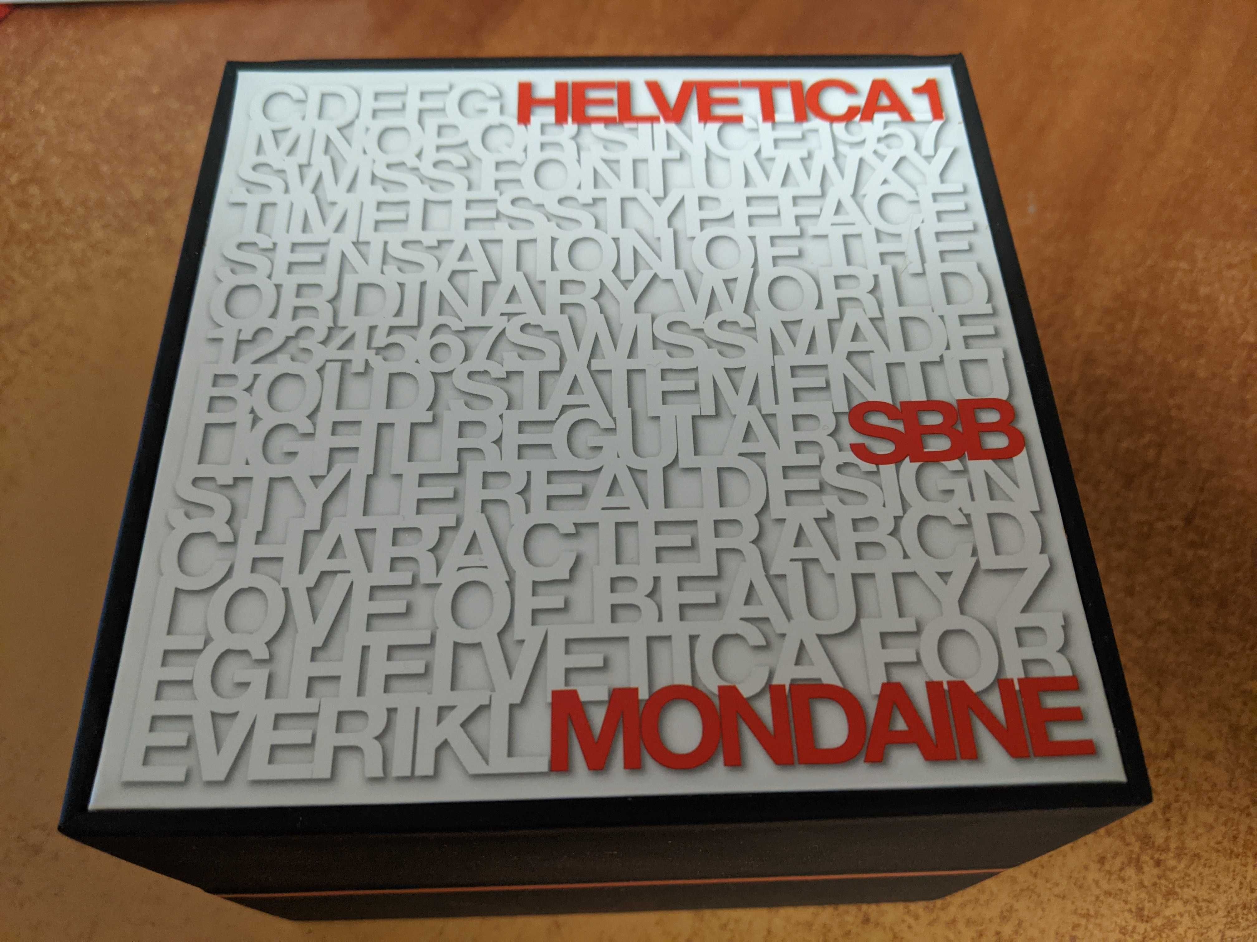 Швейцарський годинник Mondaine MH1.L2210.LG Helvetica