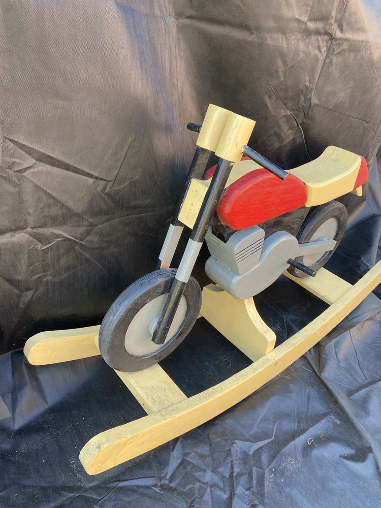 Motocykl na biegunach dla dzieci