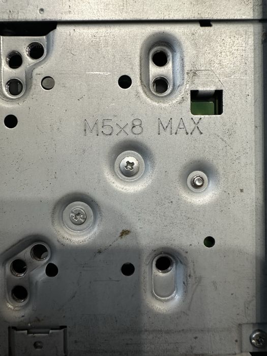 Штатна магнітола Suzuki Grand Vitara