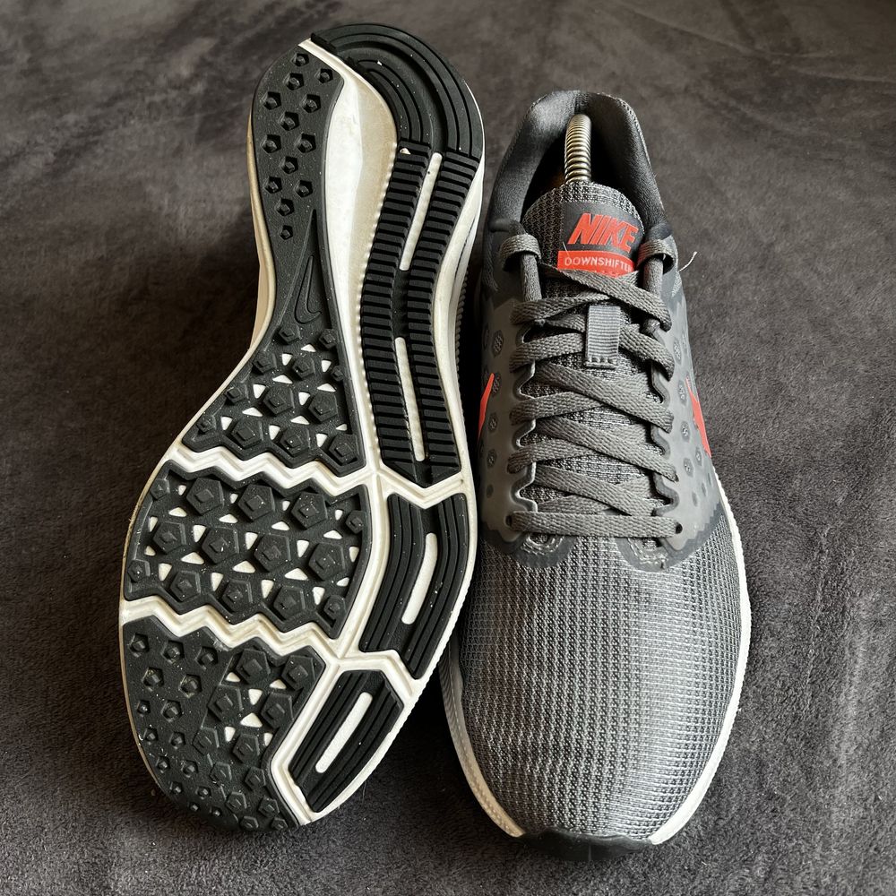 Чоловічі кросівки Nike downshifter 7. P. 42. Ідеал!!!