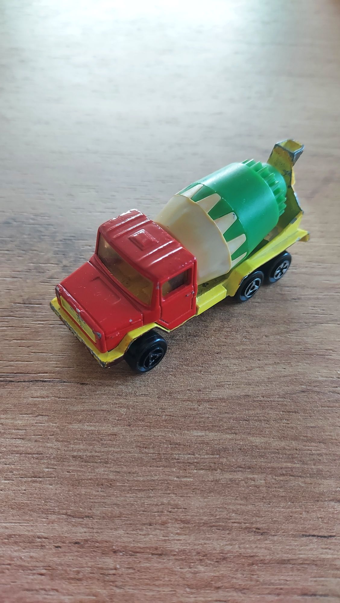 Majorette Magirus Beton ruchoma gruszka
