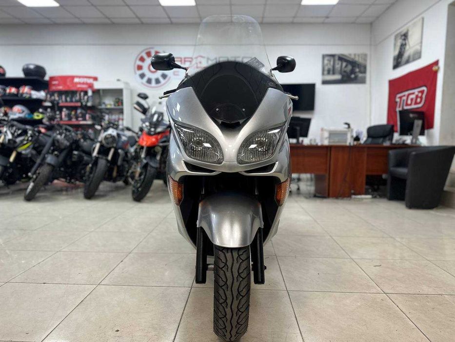 Максі-скутер Honda Forza 250 Z MF08