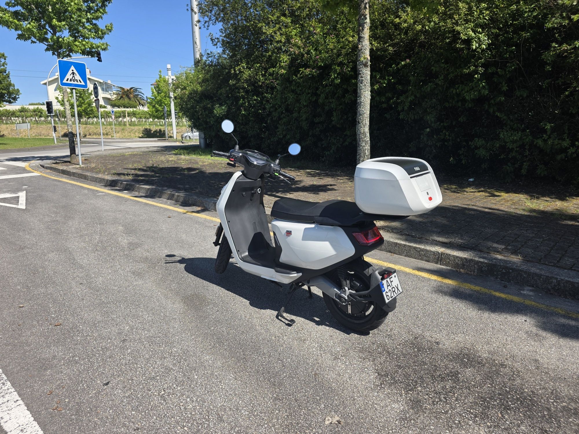 Mota 125 NIU MQI GT