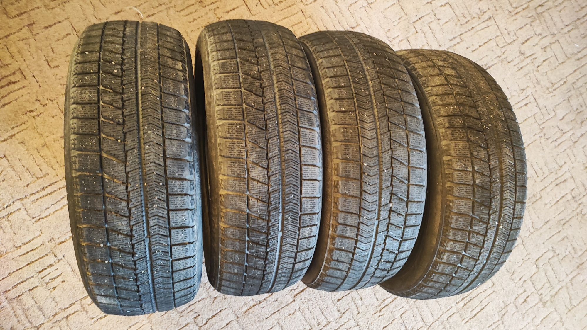 Шини (8 шт) 185/60 r15 зима Bridgestone + літо Belshina (~4 мм)