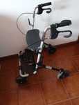 Vendo andarilho para idosos