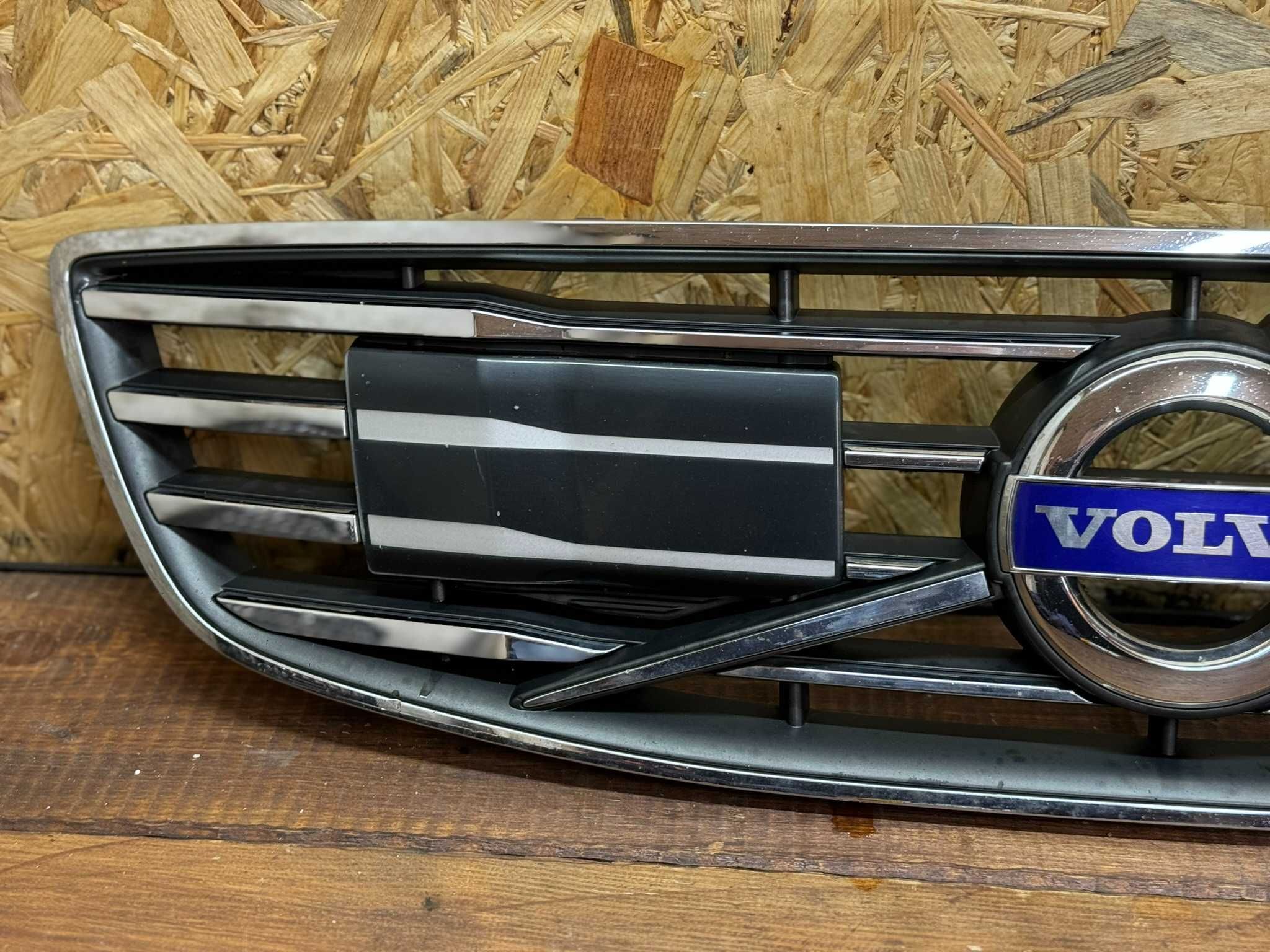 Oryginalny grill atrapa zderzaka Volvo V70 III / S80 II LIFT pod RADAR
