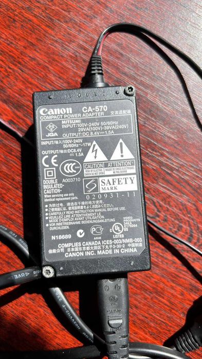 Адаптер зарядка до відеокамери canon mv