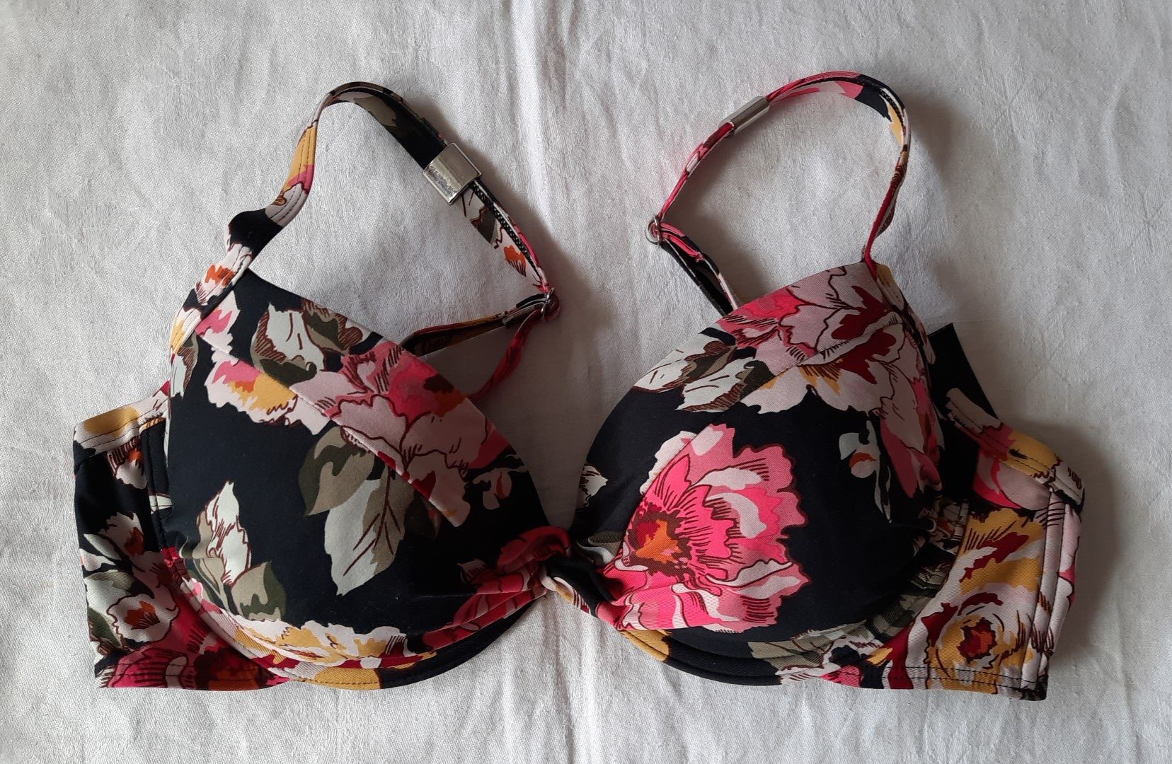 Góra bikini w kwiaty * 75D push-up * Next