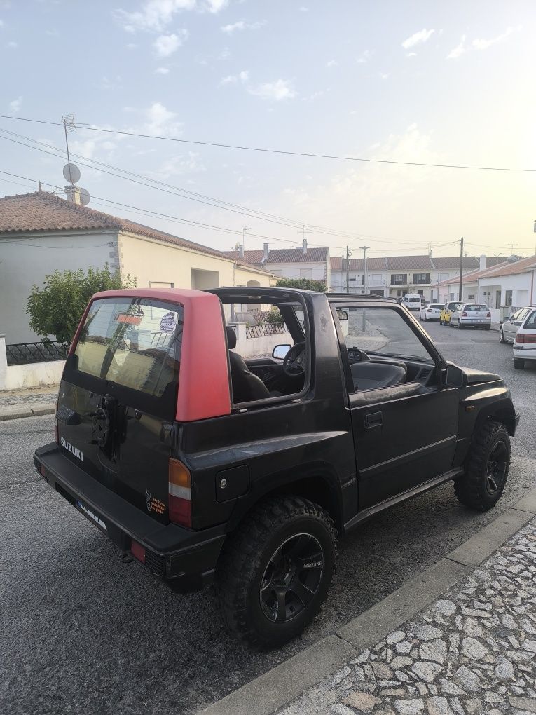 Suzuki Vitara (descapotável)