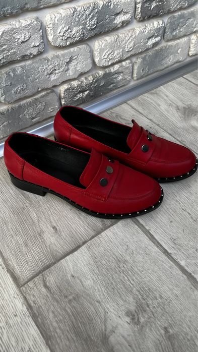 Лофери туфлі