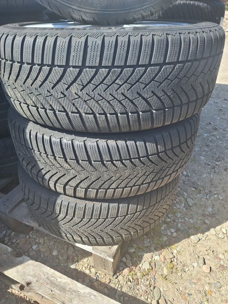 Koła zimowe Skoda Kodiaq Seat Tarraco Audi Q3  VW Tiguan  235 45r19