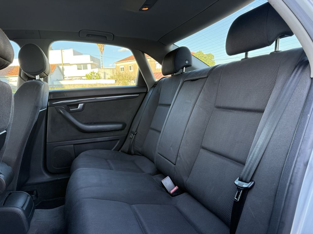 Audi A4 - 1.9 Tdi PD130