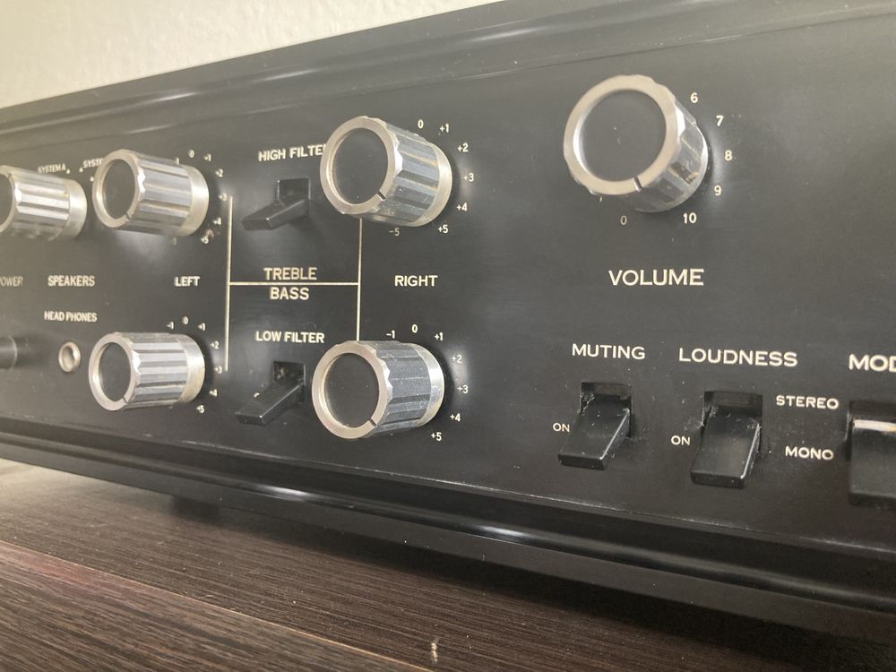 Sansui AU 555 wzmacniacz