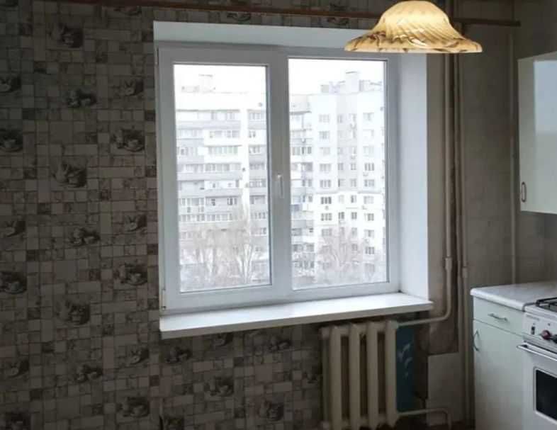 Продам 1 комнатную кв Восточный Роганская 100 В метр Индустриальная OA