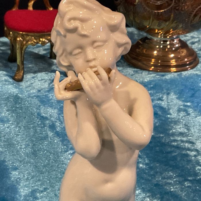 Sherub porcelana pintura manual ,epoch ,20 cm