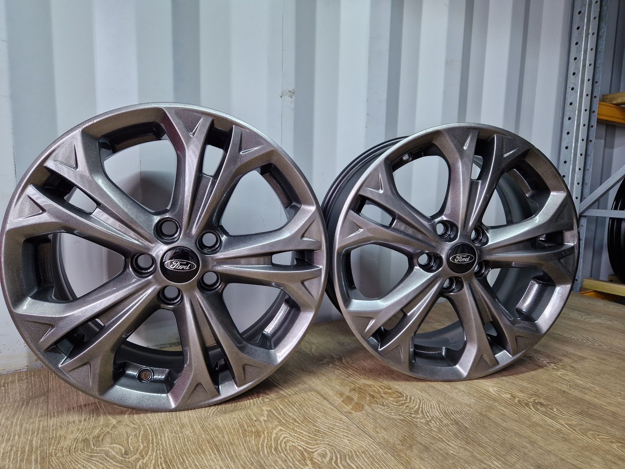 Felgi 17 ford mondeo focus kuga s max 5x108 7j et55 os 63.4