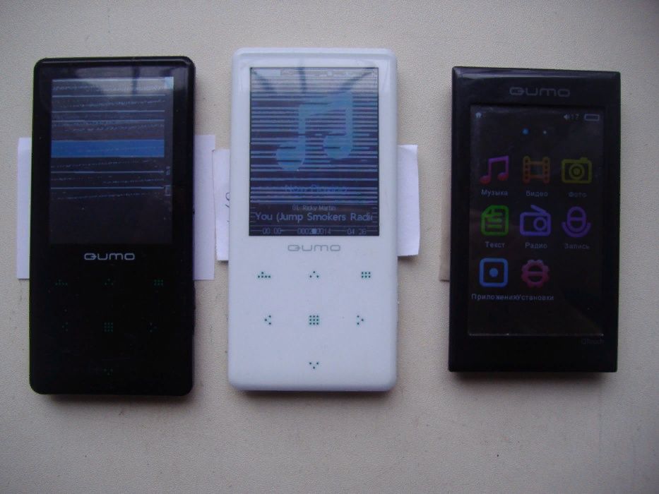 MP3 плеер QUMO NEON 4Gb (под перепрошивку,восстановление или запчасти)