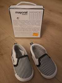 MAYORAL buty w paski dla chłopca NEWBORN, nowe, rozm. 19