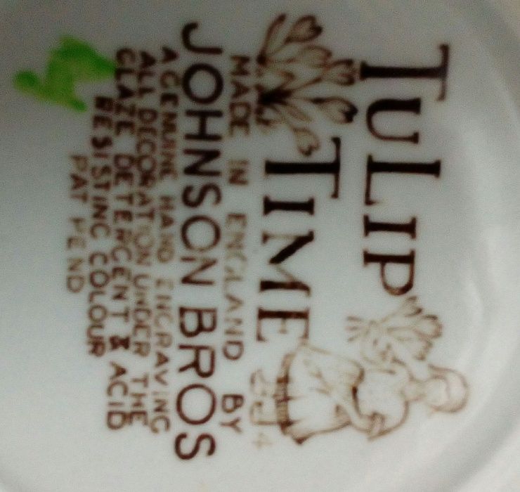 Porcelana inglesa com suporte