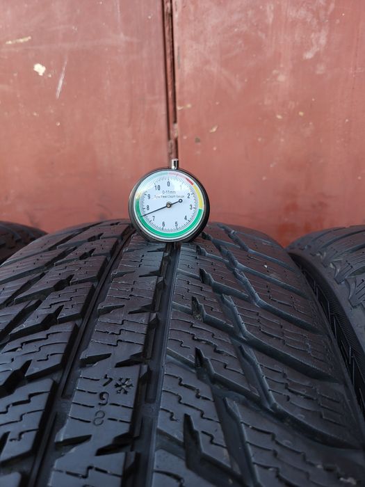 225/60/17 R17 Nokian WR SUV 3 4шт ціна за 1шт шини