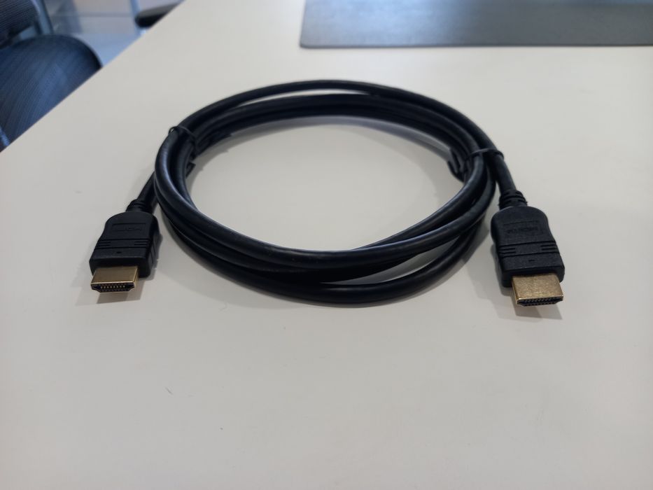 Cabo HDMI de Alta Velocidade com Ethernet 2 m