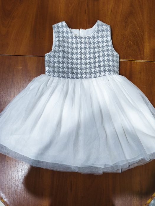 Пальто и платье на девочку 4 года рост 104