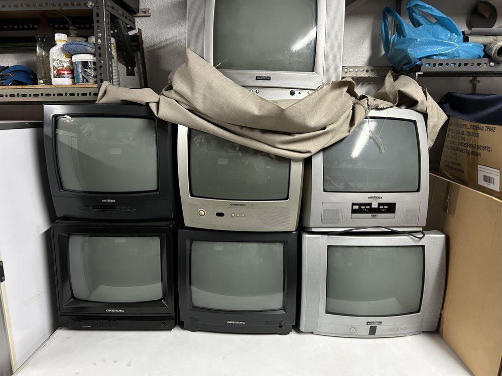 Varias TV s para vender para desocupar todas a trabalhar